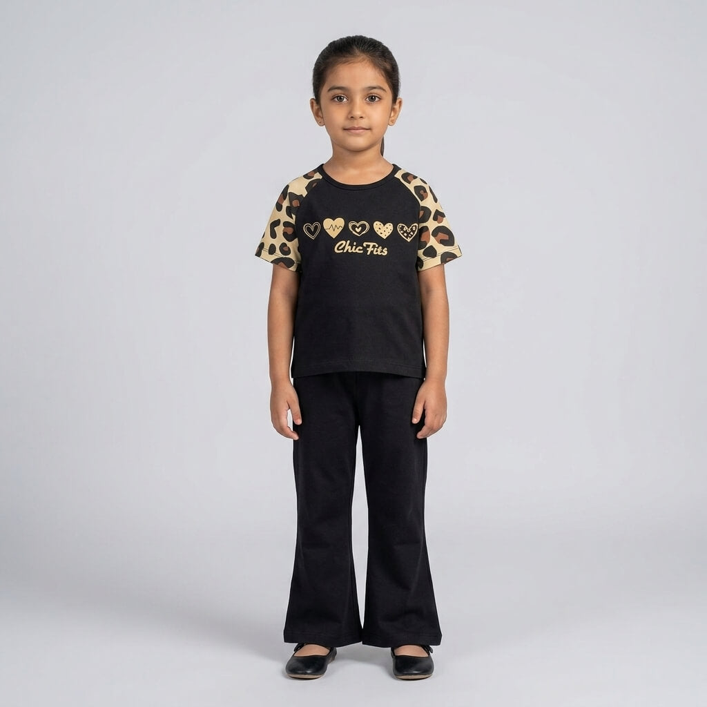 Chic-Fits Heart OutFit