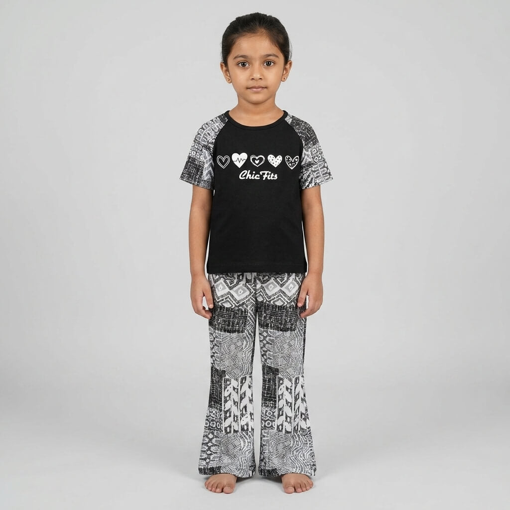 Black Reglan Heart OutFit