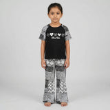 Black Reglan Heart OutFit